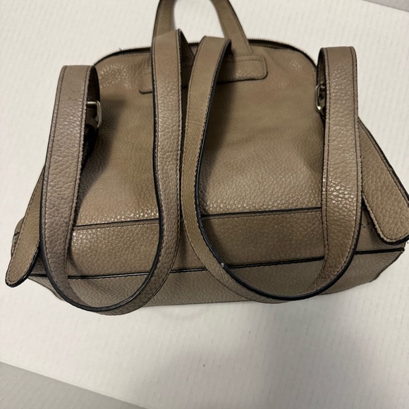 Roots Leather Backpack - Picture 6 of 14